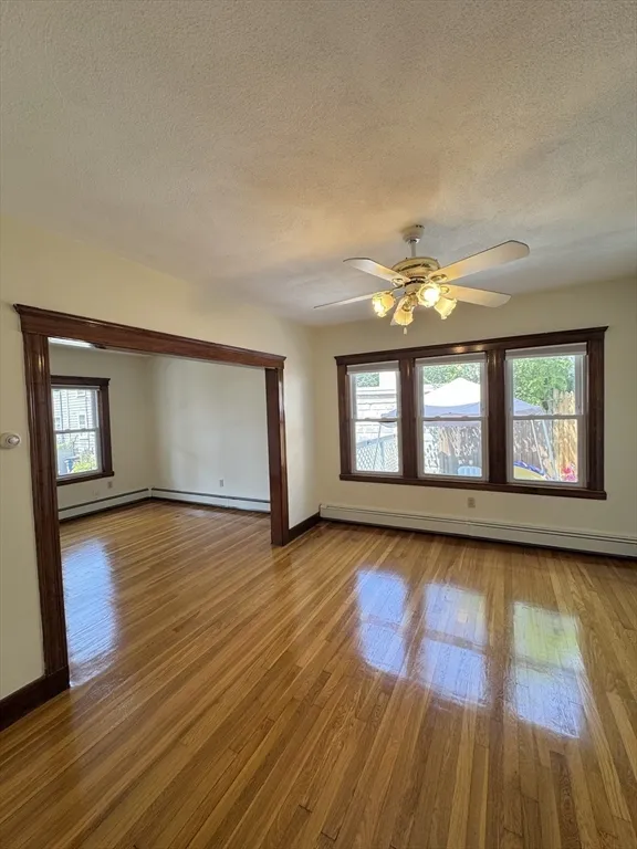 2 bed, 1 bath apartment for rent at 10 Laurel Ter Unit 1, Ward Two — photo 7 of 21