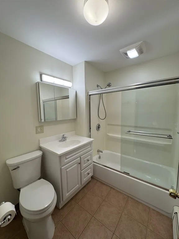 2 bed, 1 bath apartment for rent at 10 Laurel Ter Unit 1, Ward Two — photo 17 of 21