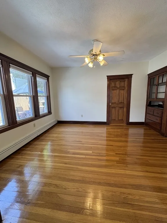 2 bed, 1 bath apartment for rent at 10 Laurel Ter Unit 1, Ward Two — photo 16 of 21