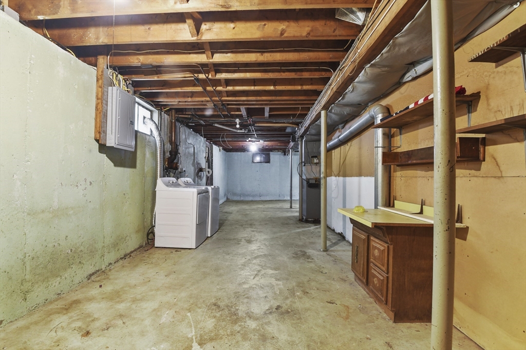 3 bed, 1 bath apartment for rent at 10 Lawndale Rd Unit 1, Mansfield — photo 29 of 33