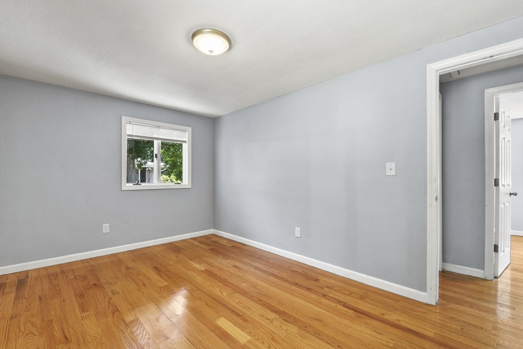 3 bed, 1 bath apartment for rent at 10 Lawndale Rd Unit 1, Mansfield — photo 16 of 33