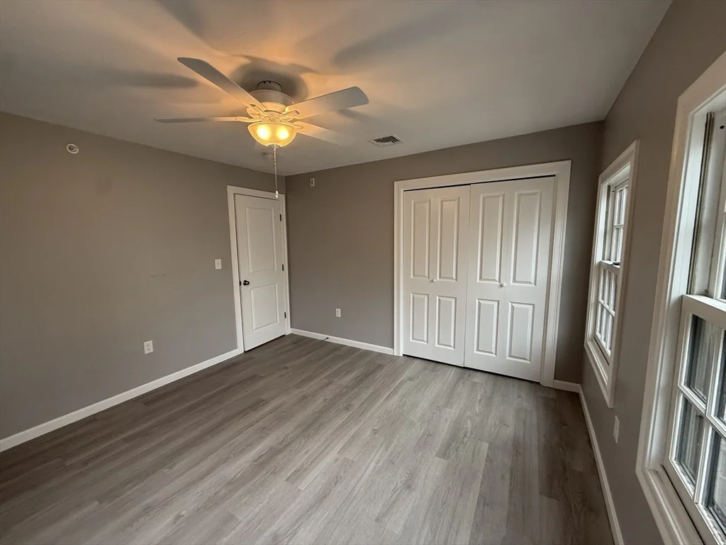 2 bed, 1 bath apartment for rent at 10 Leyden St Unit 3, Plymouth — photo 8 of 15