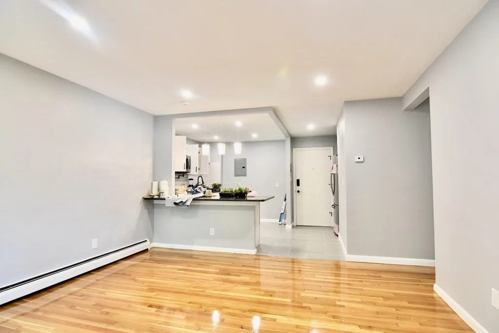 2 bed, 1 bath apartment for rent at 10 Linda Ln Unit 2-2, Dorchester — photo 7 of 21