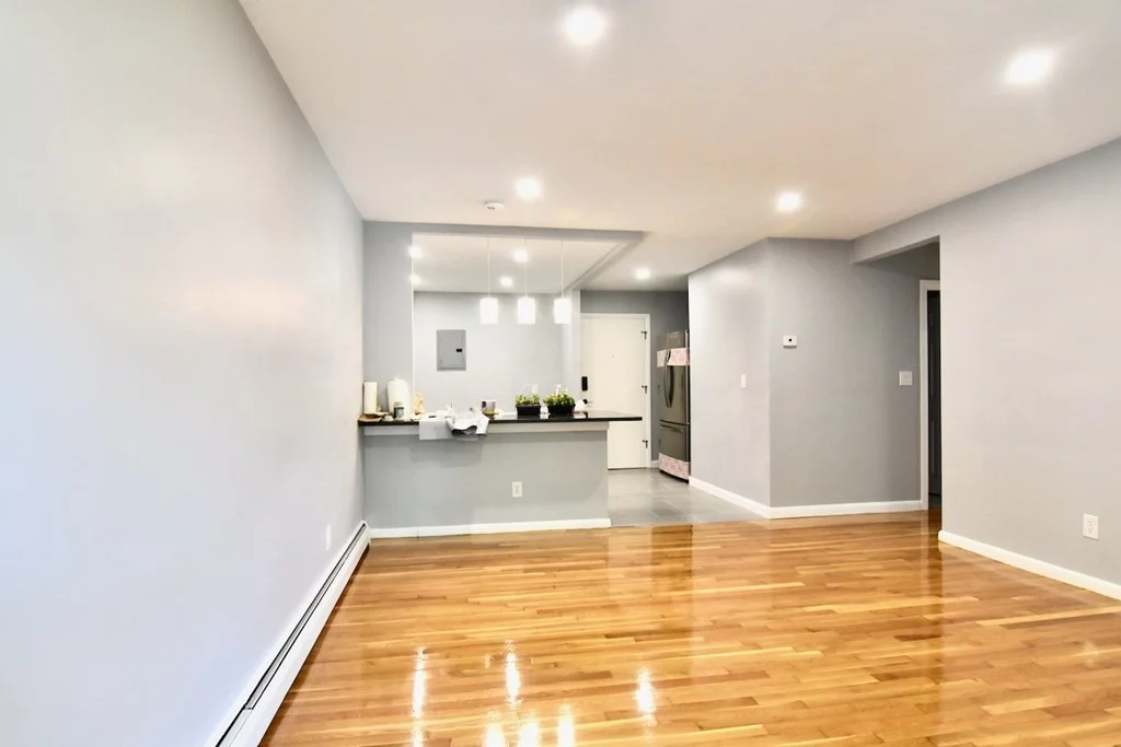 2 bed, 1 bath apartment for rent at 10 Linda Ln Unit 2-2, Dorchester — photo 10 of 21