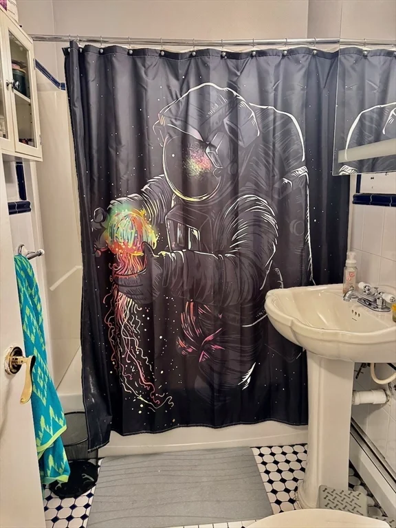 1 bed, 1 bath apartment for rent at 10 Linda Ln Unit 2-6, Dorchester — photo 13 of 16