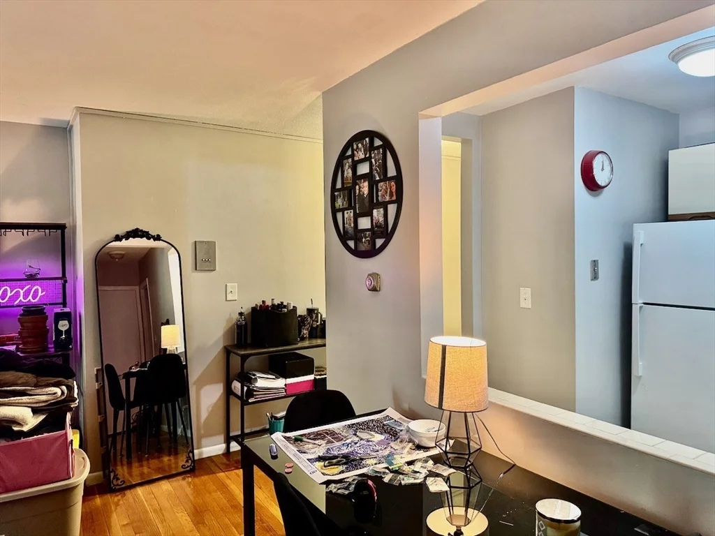 1 bed, 1 bath apartment for rent at 10 Linda Ln Unit 2-6, Dorchester — photo 7 of 16