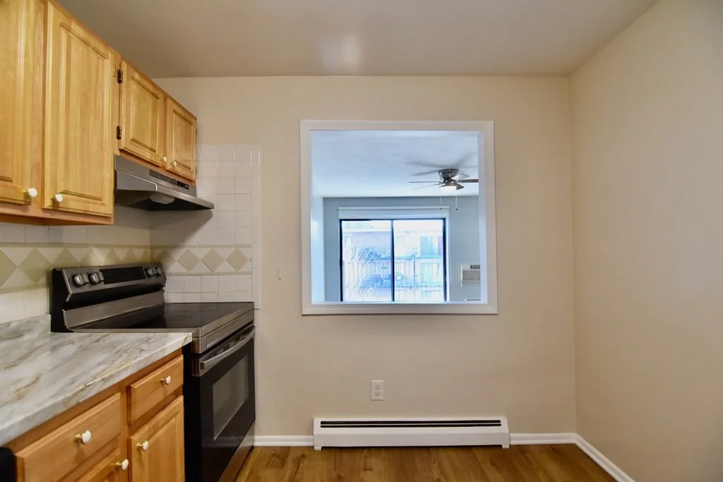 2 bed, 1 bath apartment for rent at 10 Linda Ln Unit 4-1, Dorchester — photo 7 of 21