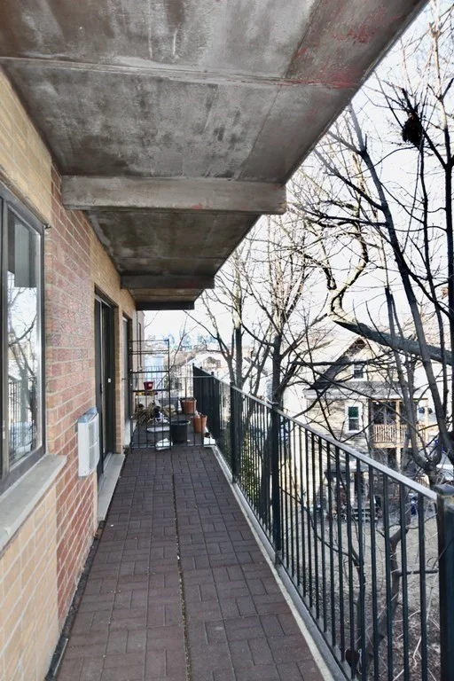 1 bed, 1 bath apartment for rent at 10 Linda Ln Unit 4-4, Dorchester — photo 13 of 14