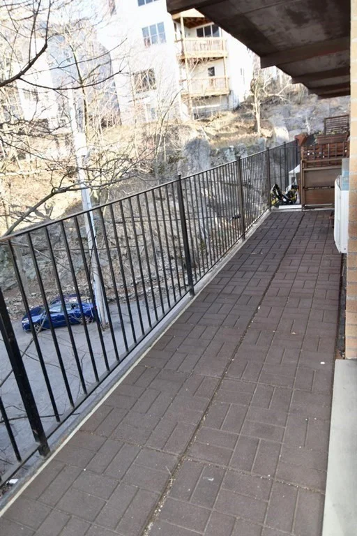 1 bed, 1 bath apartment for rent at 10 Linda Ln Unit 4-4, Dorchester — photo 12 of 14