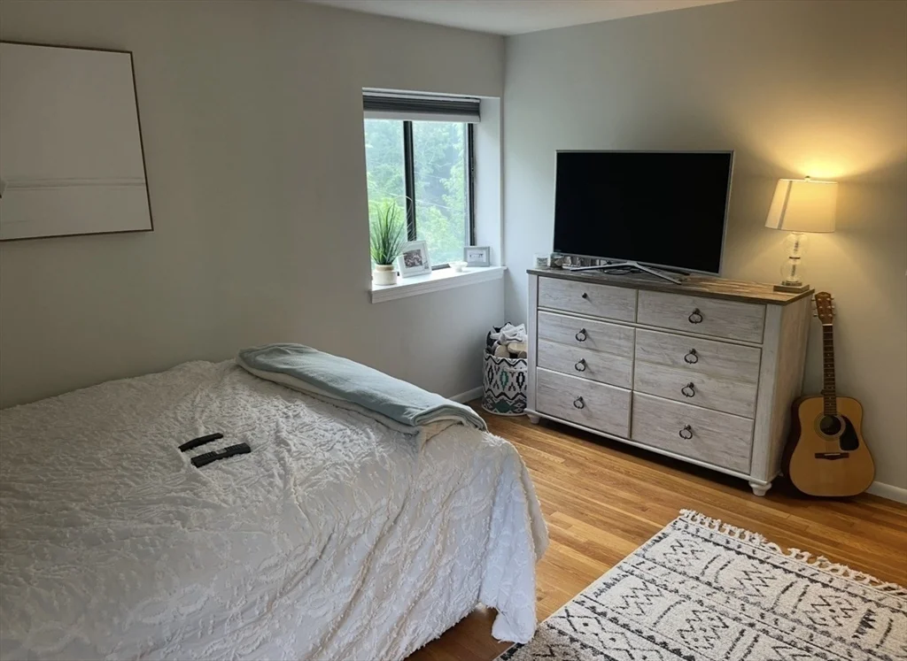 2 bed, 1 bath apartment for rent at 10 Linda Ln Unit 48, Dorchester — photo 8 of 13