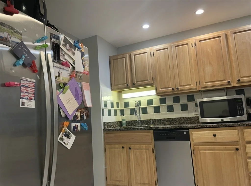 2 bed, 1 bath apartment for rent at 10 Linda Ln Unit 48, Dorchester — photo 2 of 13