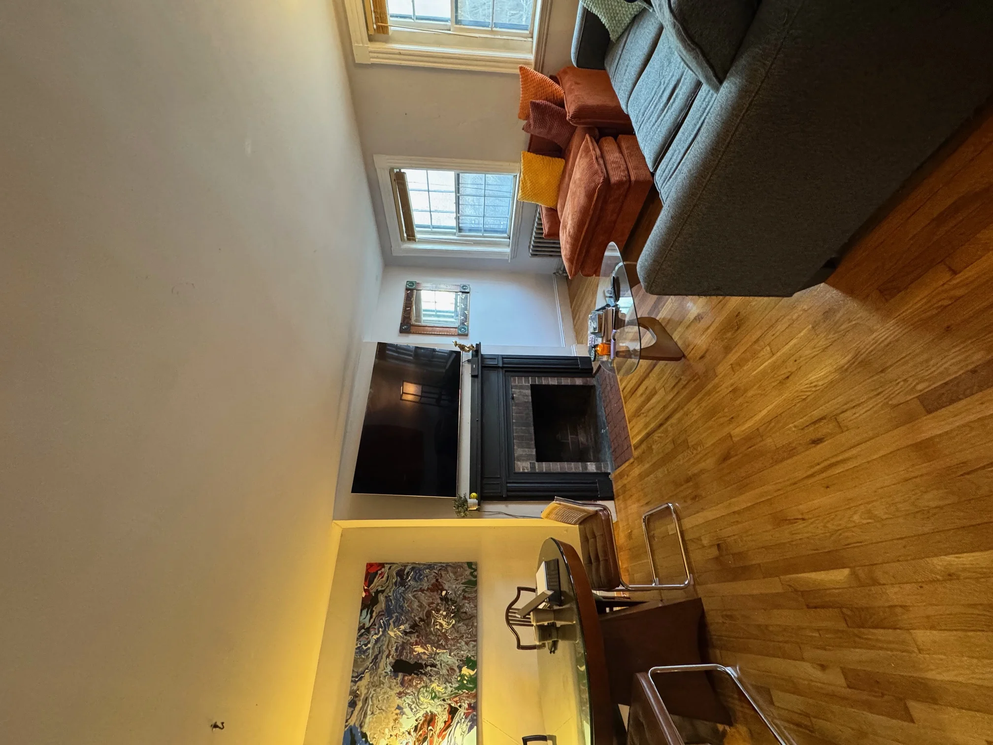 1 bed, 1 bath apartment for rent at 10 Lindall Pl Unit 3, Beacon Hill — photo 1 of 10