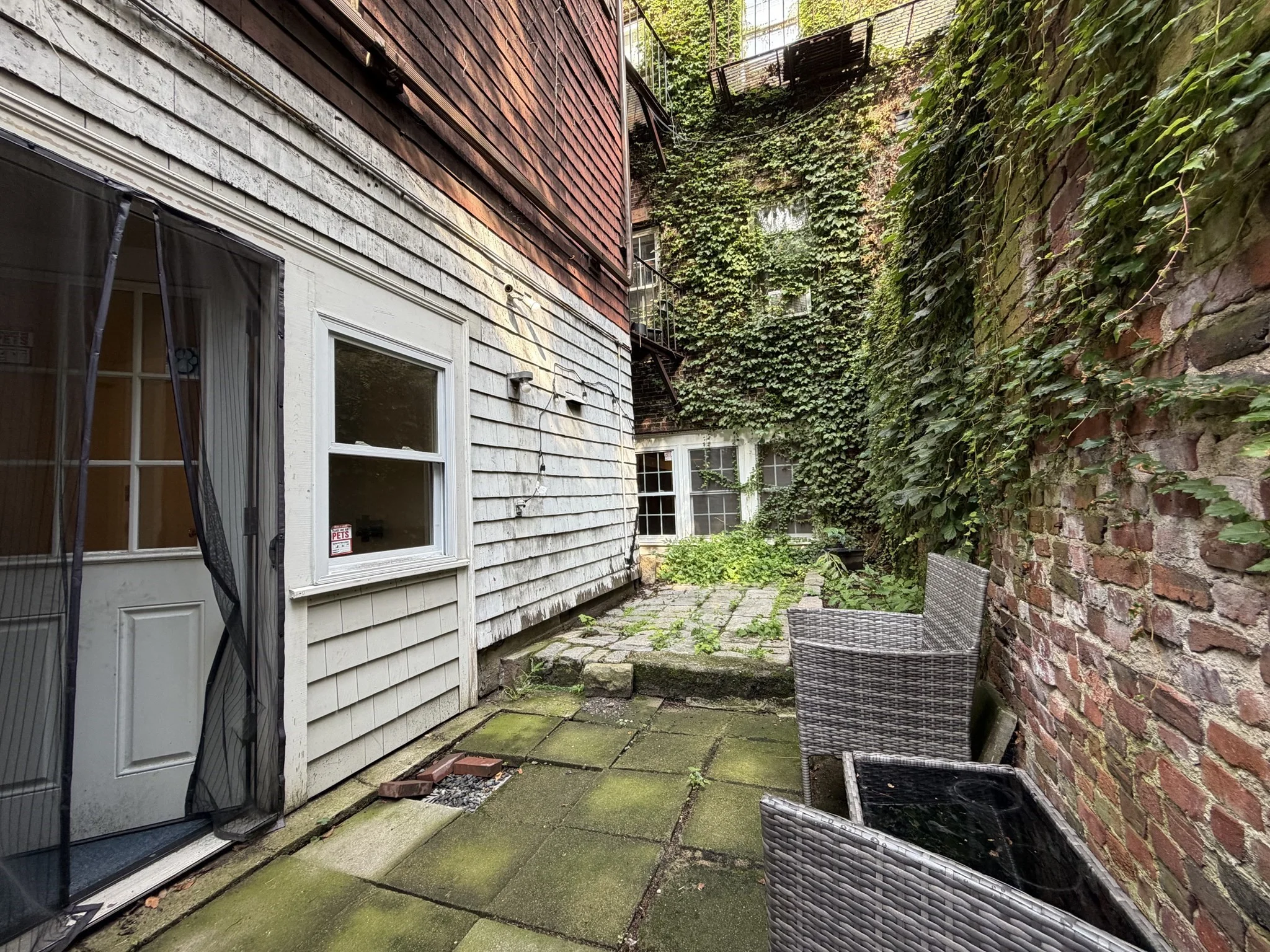 3 bed, 2 bath apartment for rent at 10 Lindall Pl Unit 5, Beacon Hill — photo 9 of 21