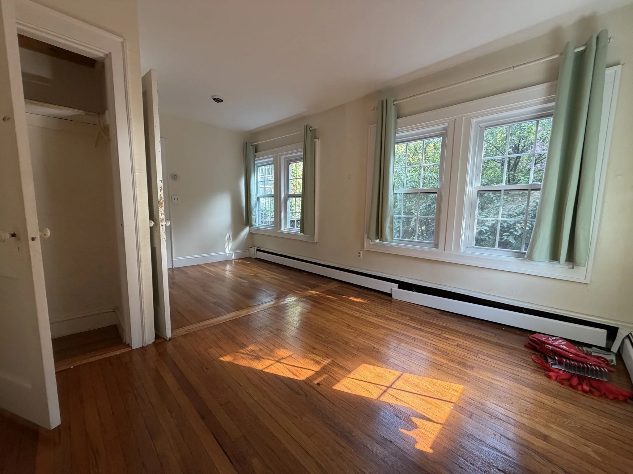 3 bed, 2 bath apartment for rent at 10 Lindall Pl Unit 5, Beacon Hill — photo 19 of 21