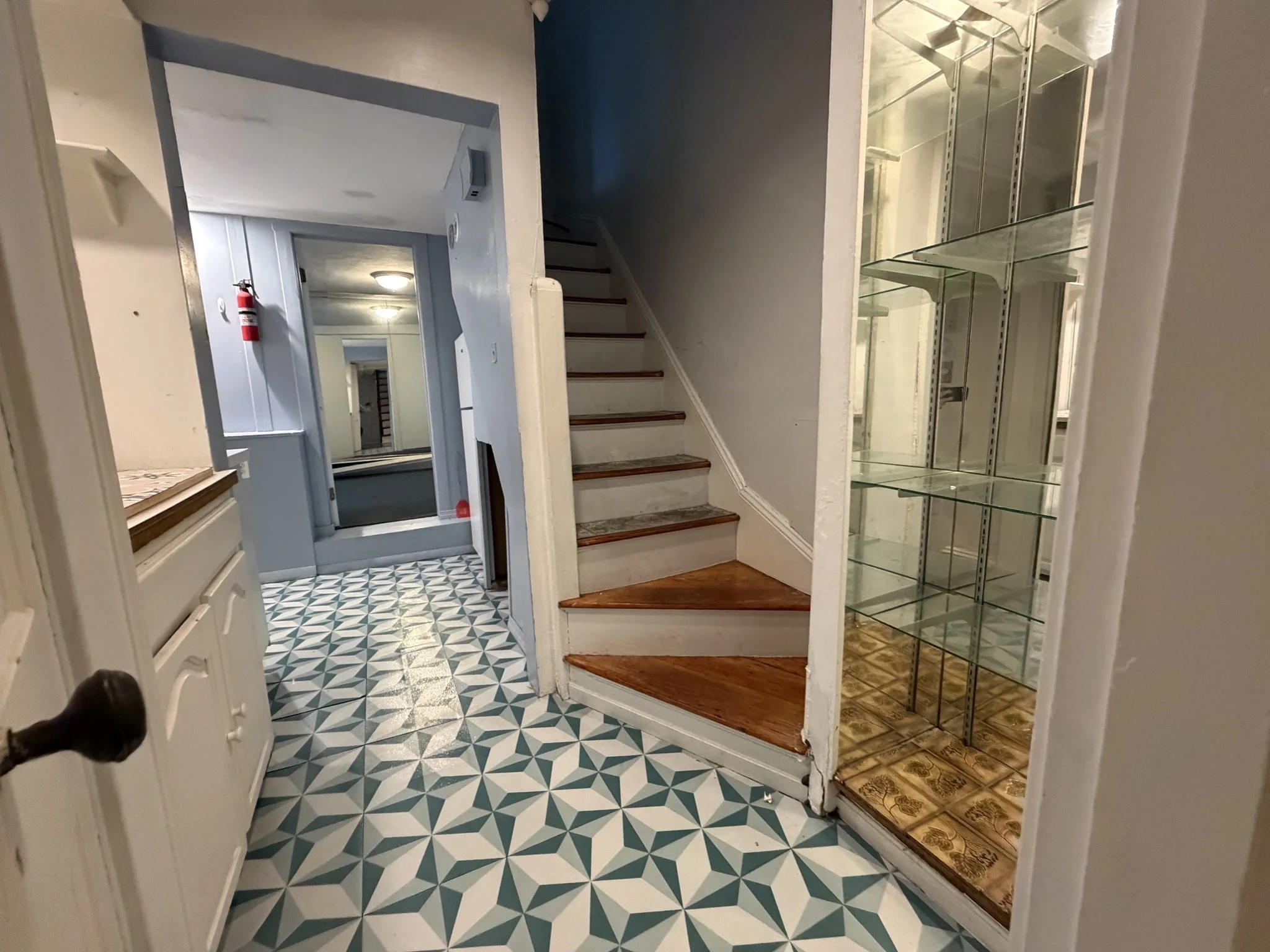 3 bed, 2 bath apartment for rent at 10 Lindall Pl Unit 5, Beacon Hill — photo 5 of 21