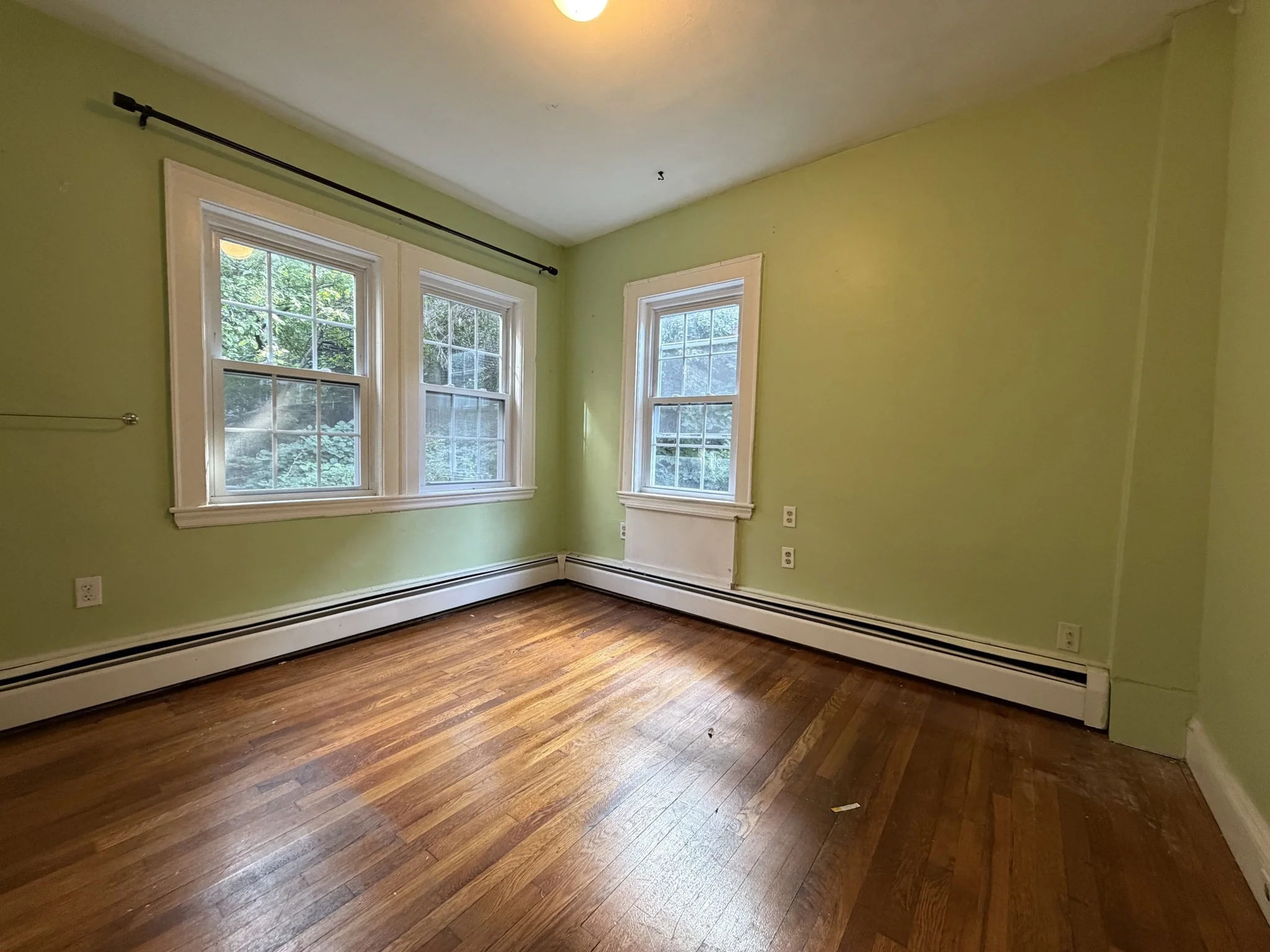 3 bed, 2 bath apartment for rent at 10 Lindall Pl Unit 5, Beacon Hill — photo 11 of 21