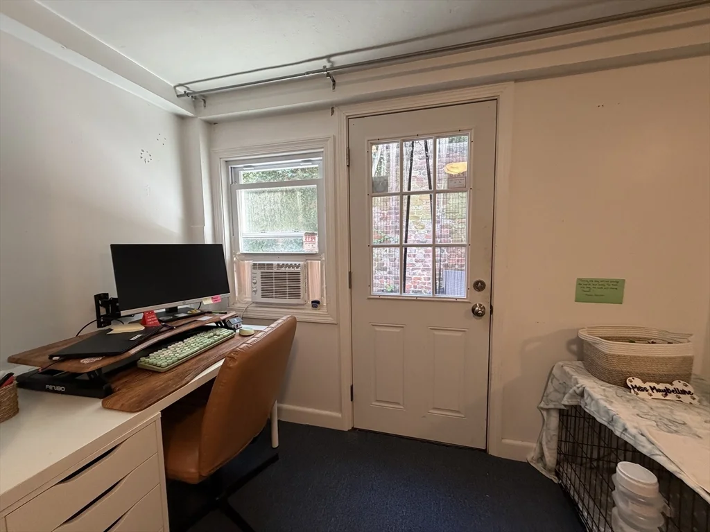 3 bed, 2 bath apartment for rent at 10 Lindall Pl Unit 5, Beacon Hill — photo 20 of 23
