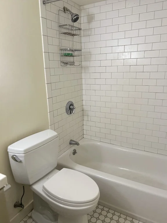 2 bed, 1 bath apartment for rent at 10 Linwood St Unit 1, Roxbury — photo 9 of 12