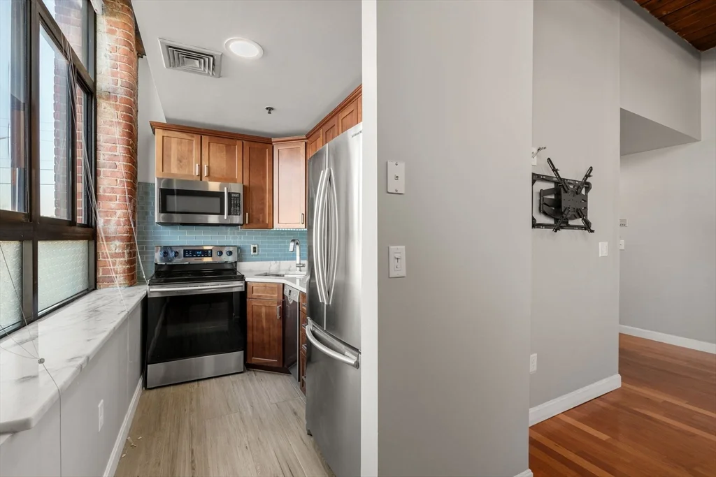 2 bed, 1 bath apartment for rent at 10 Linwood St Unit 111, Malden — photo 10 of 19