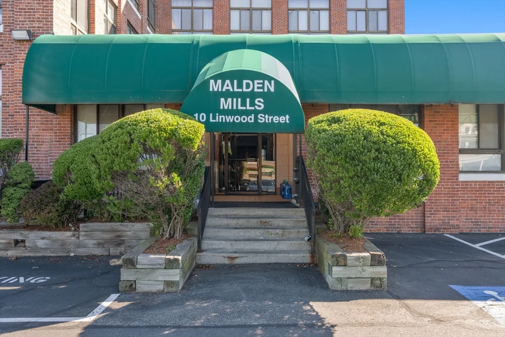 2 bed, 1 bath apartment for rent at 10 Linwood St Unit 111, Malden — photo 17 of 19