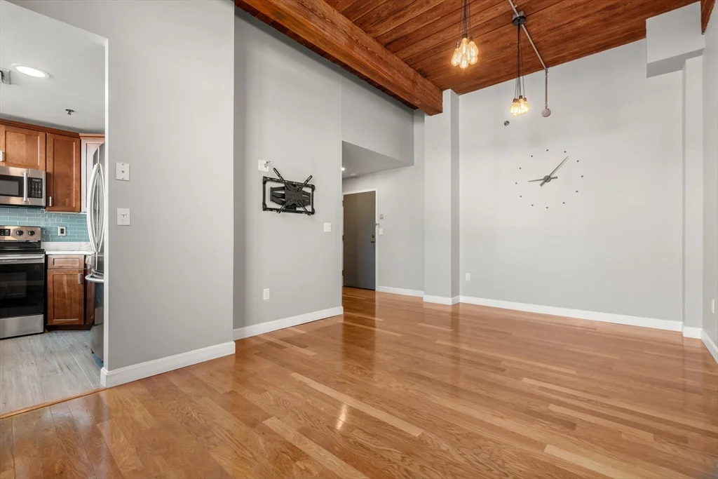 2 bed, 1 bath apartment for rent at 10 Linwood St Unit 111, Malden — photo 3 of 19