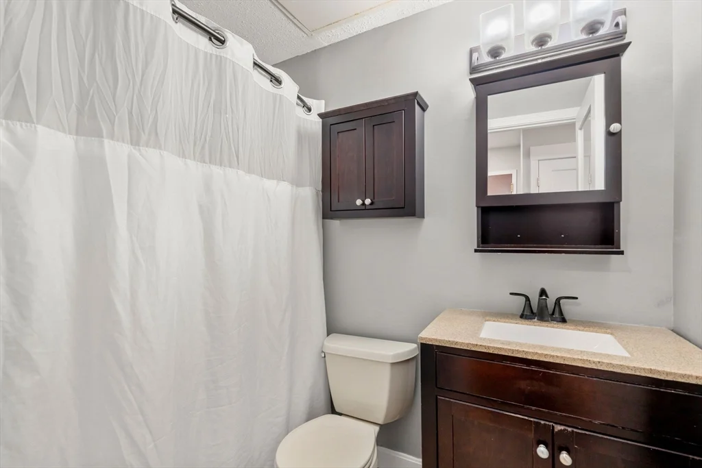 2 bed, 1 bath apartment for rent at 10 Linwood St Unit 111, Malden — photo 12 of 19