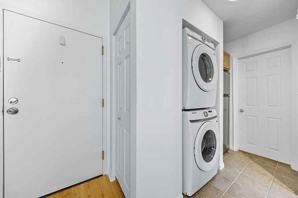 1 bed, 1 bath apartment for rent at 10 Linwood St Unit U106, Faulkner — photo 7 of 27