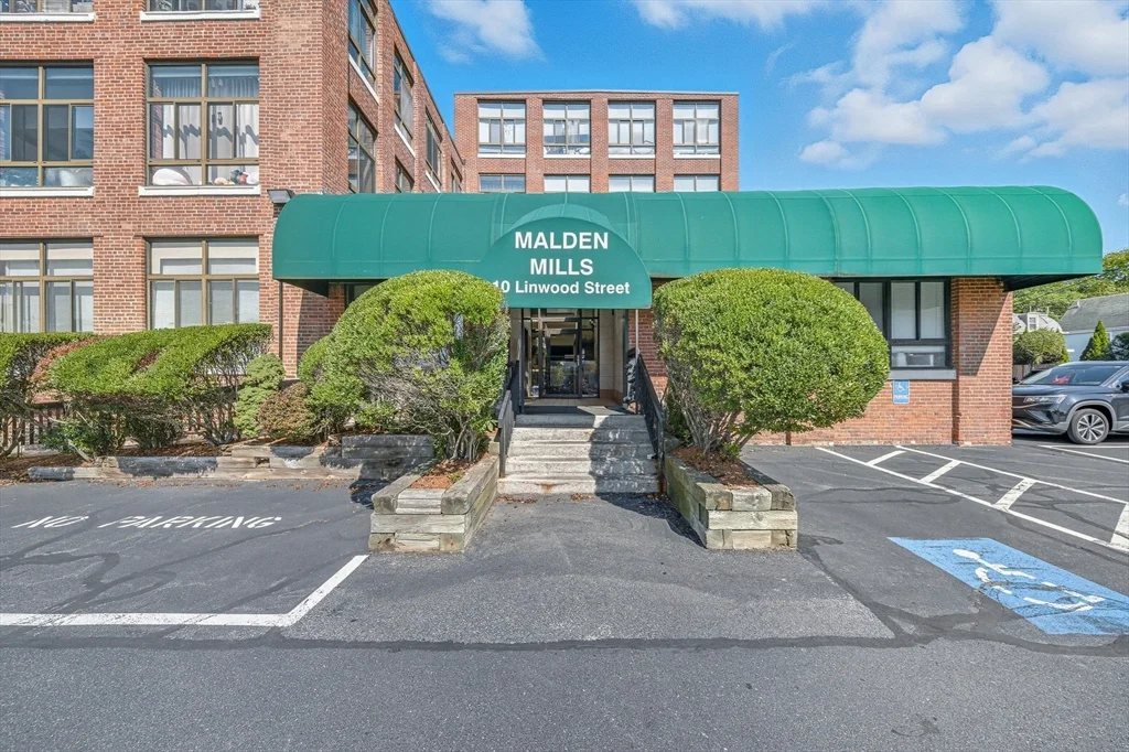 1 bed, 1 bath apartment for rent at 10 Linwood St Unit U106, Faulkner — photo 25 of 27
