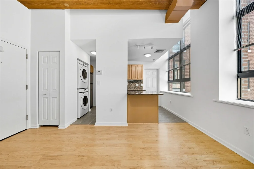1 bed, 1 bath apartment for rent at 10 Linwood St Unit U106, Faulkner — photo 11 of 27