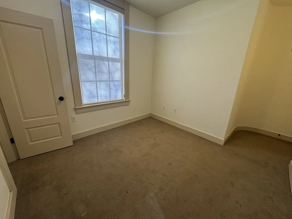 2 bed, 1 bath apartment for rent at 10 Linwood Unit 3, Roxbury — photo 16 of 16