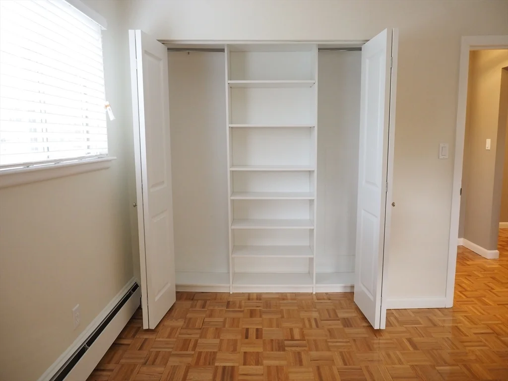 1 bed, 1 bath apartment for rent at 10 Longwood Dr Unit 10, Andover — photo 11 of 20