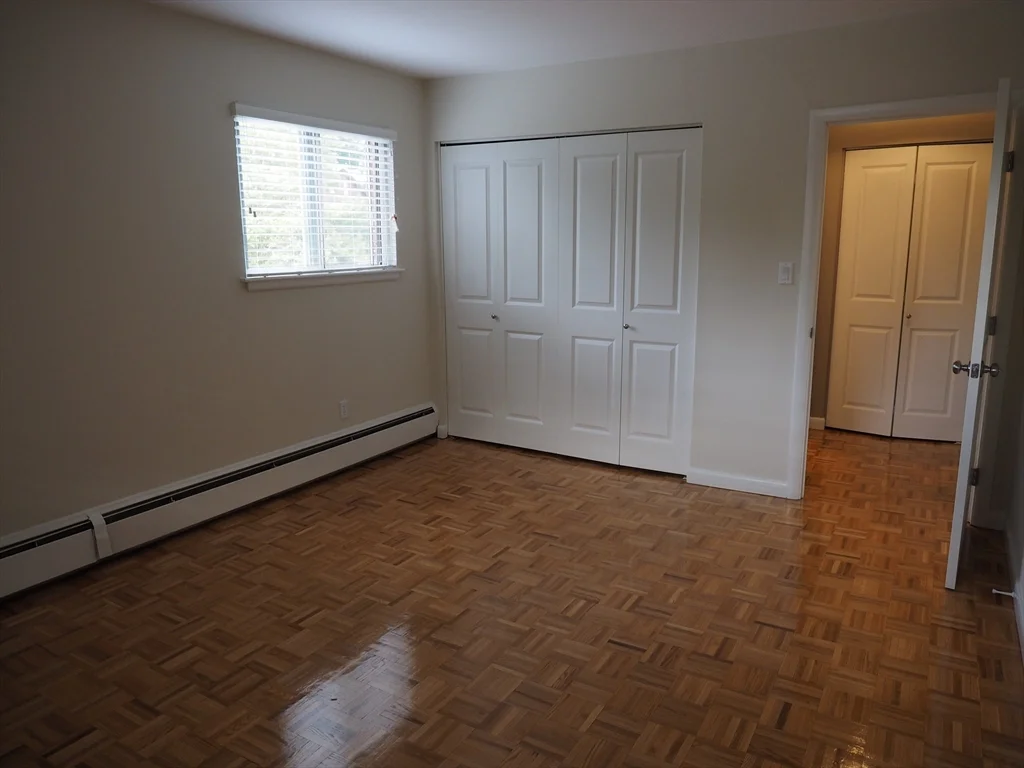 1 bed, 1 bath apartment for rent at 10 Longwood Dr Unit 10, Andover — photo 10 of 20