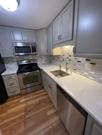 2 bed, 1 bath apartment for rent at 10 Longworth Ave Unit 24, Brockton — photo 6 of 34