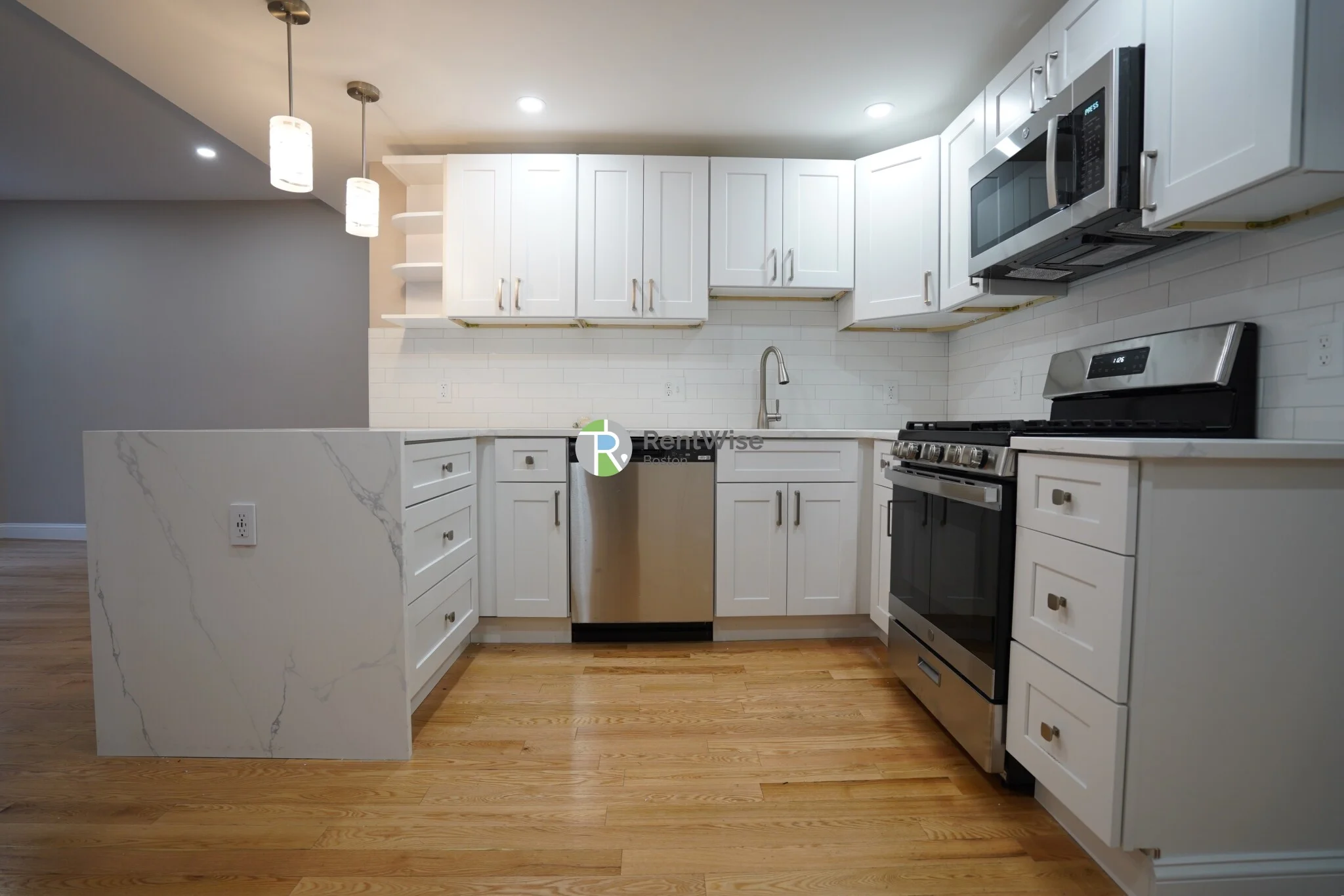 2 bed, 1 bath apartment for rent at 10 Lorraine Ter Unit 1, Allston — photo 6 of 18