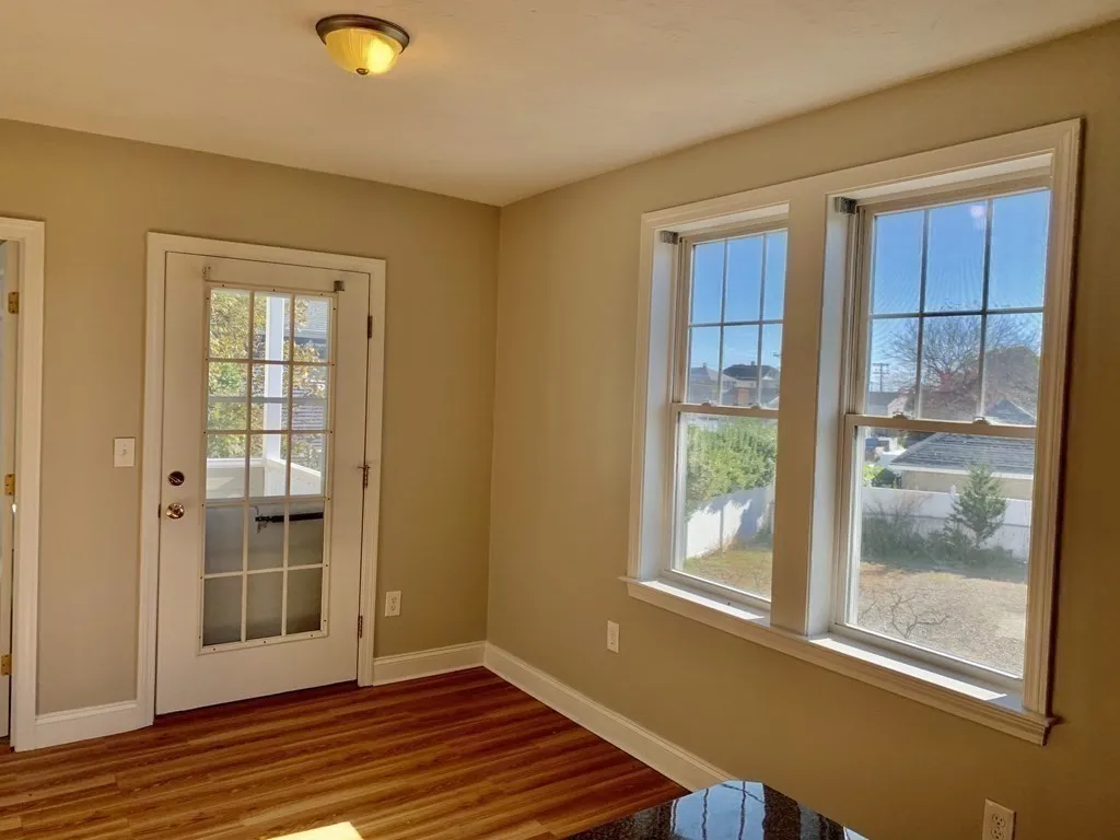 1 bed, 2 bath apartment for rent at 10 Malta St Unit 6, Hull — photo 7 of 15