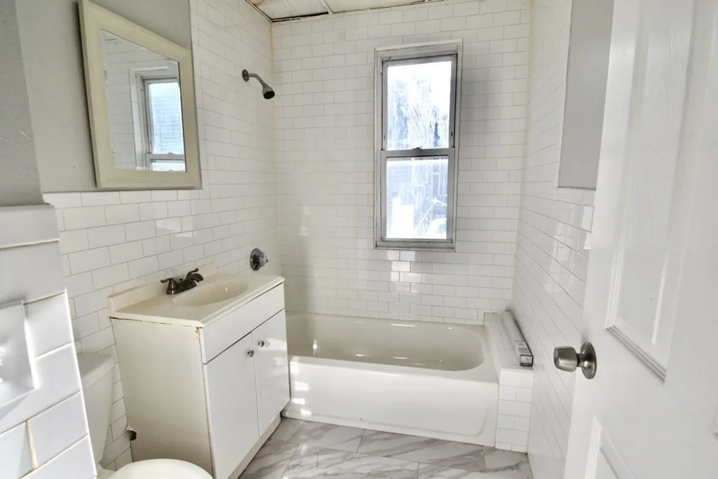 2 bed, 1 bath apartment for rent at 10 Marlowe St Unit 1, Dorchester — photo 3 of 13