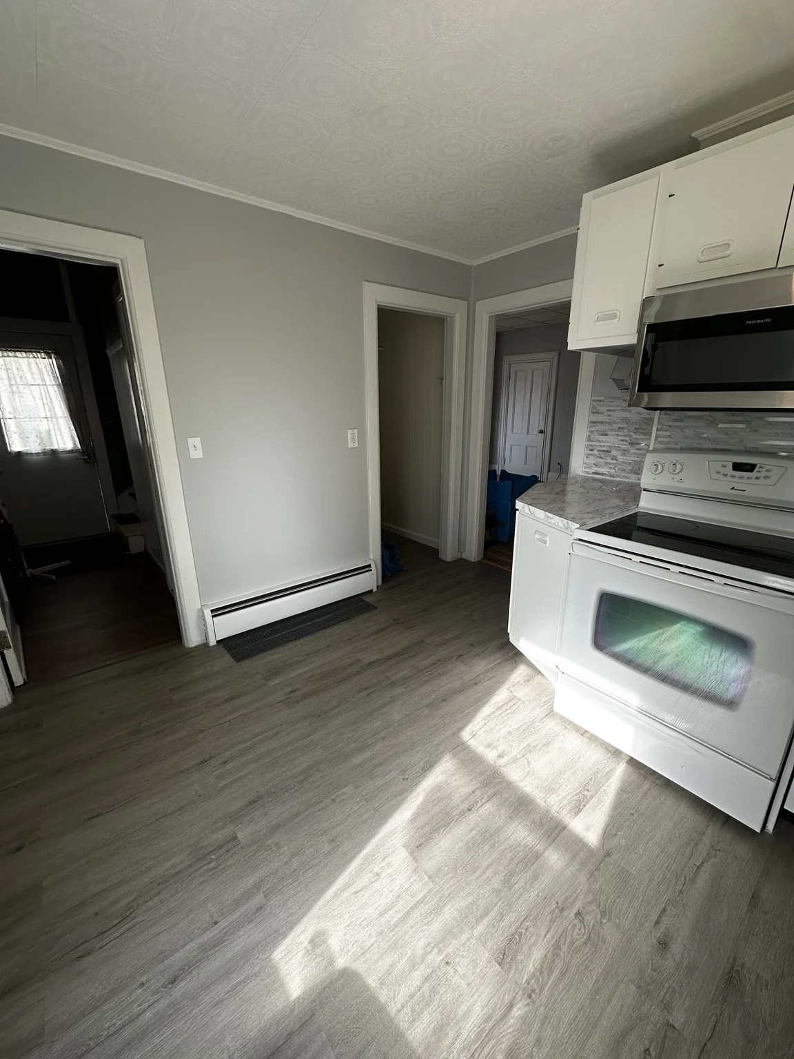2 bed, 1 bath apartment for rent at 10 Mason St Unit Unit 1, Taunton — photo 3 of 12