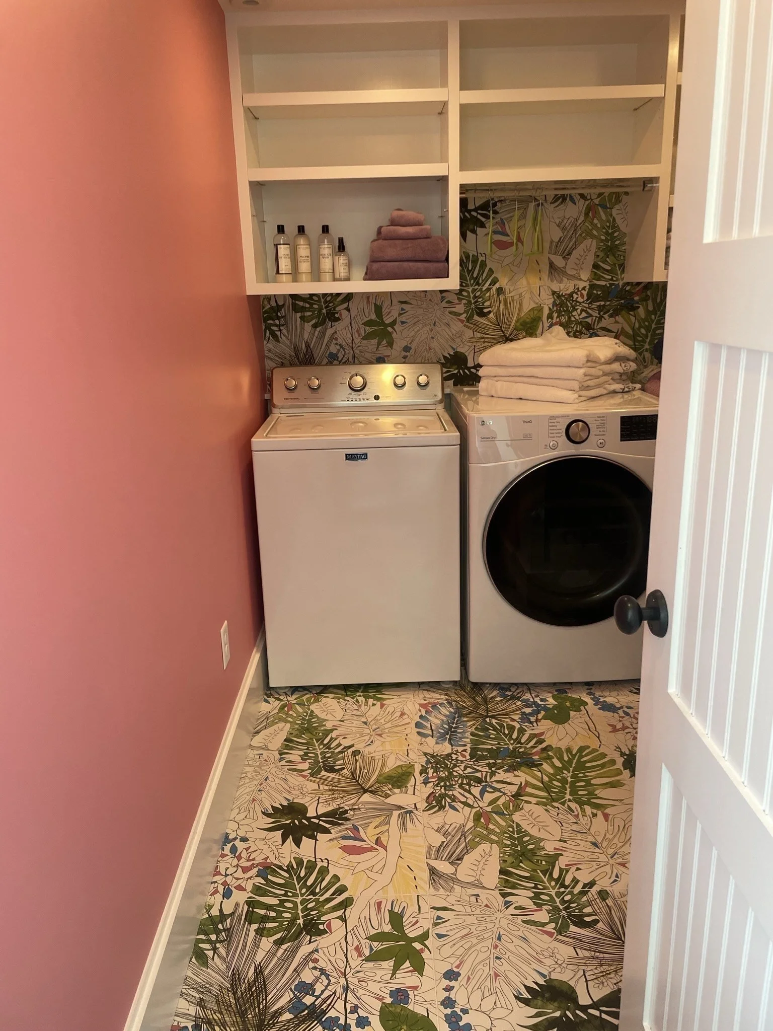 8+ bed, 4+ bath apartment for rent at 10 Mayhew, Nantucket — photo 17 of 42