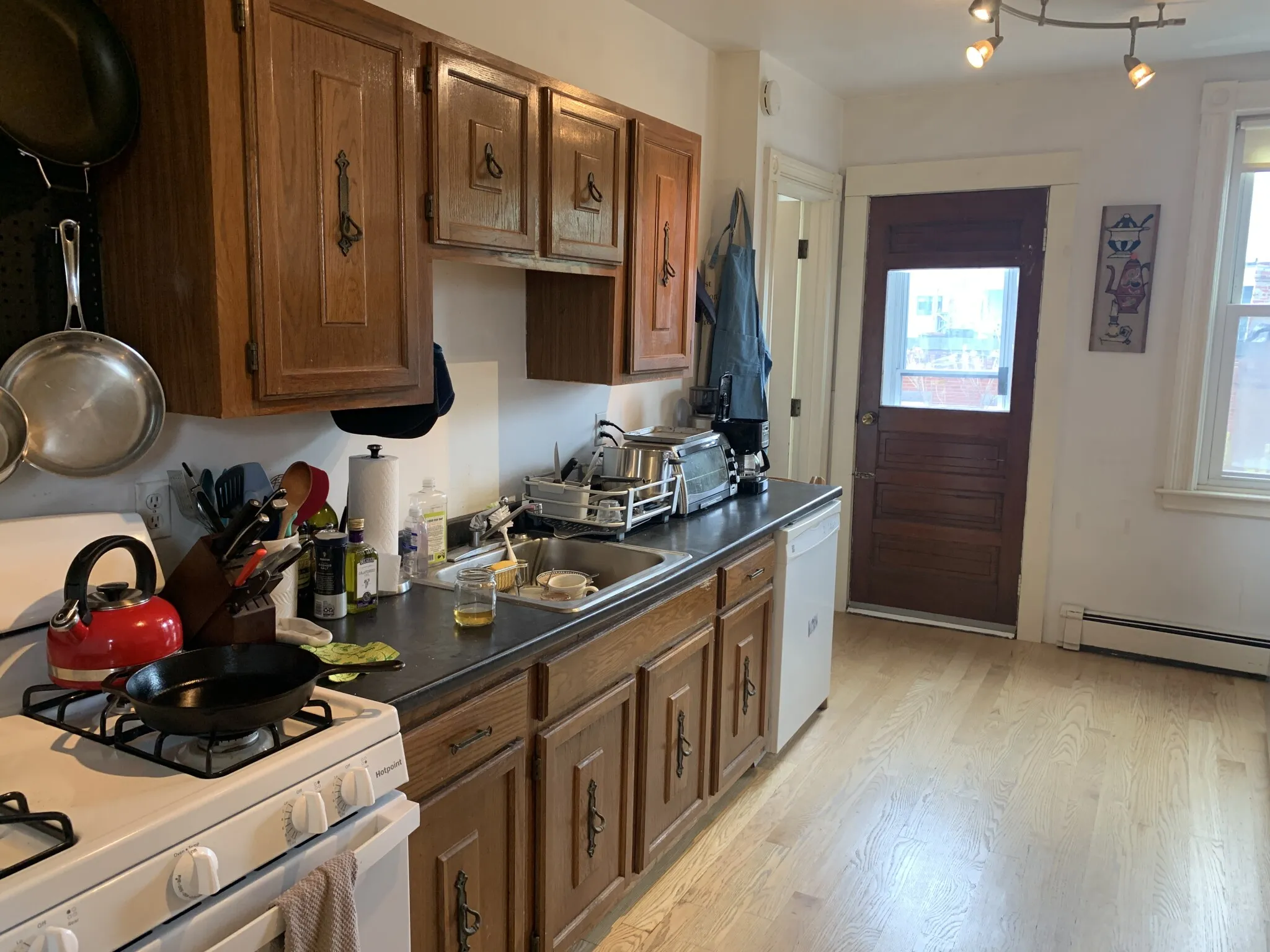 2 bed, 1 bath apartment for rent at 10 Mead St Unit 3, Allston
