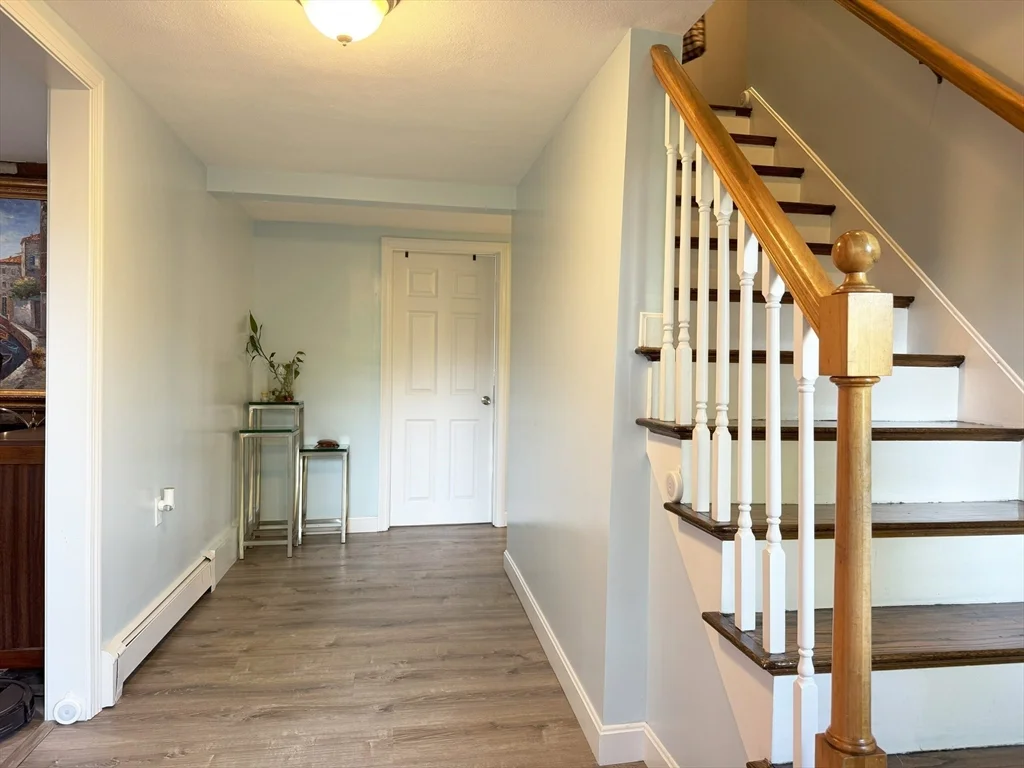 3 bed, 2 bath apartment for rent at 10 Meadowview Rd, Wayland — photo 21 of 33