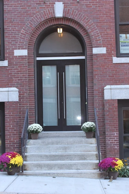2 bed, 2 bath apartment for rent at 10 Merrymount Rd Unit 203, Quincy