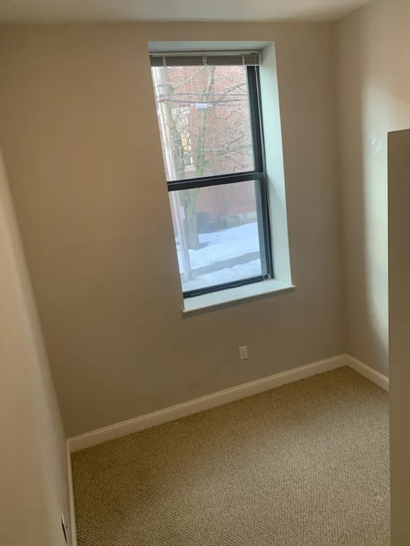 2 bed, 2 bath apartment for rent at 10 Merrymount Rd Unit 203, Quincy — photo 5 of 9