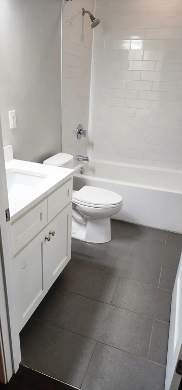 1 bed, 1 bath apartment for rent at 10 Merrymount Rd Unit 405, Quincy — photo 9 of 11