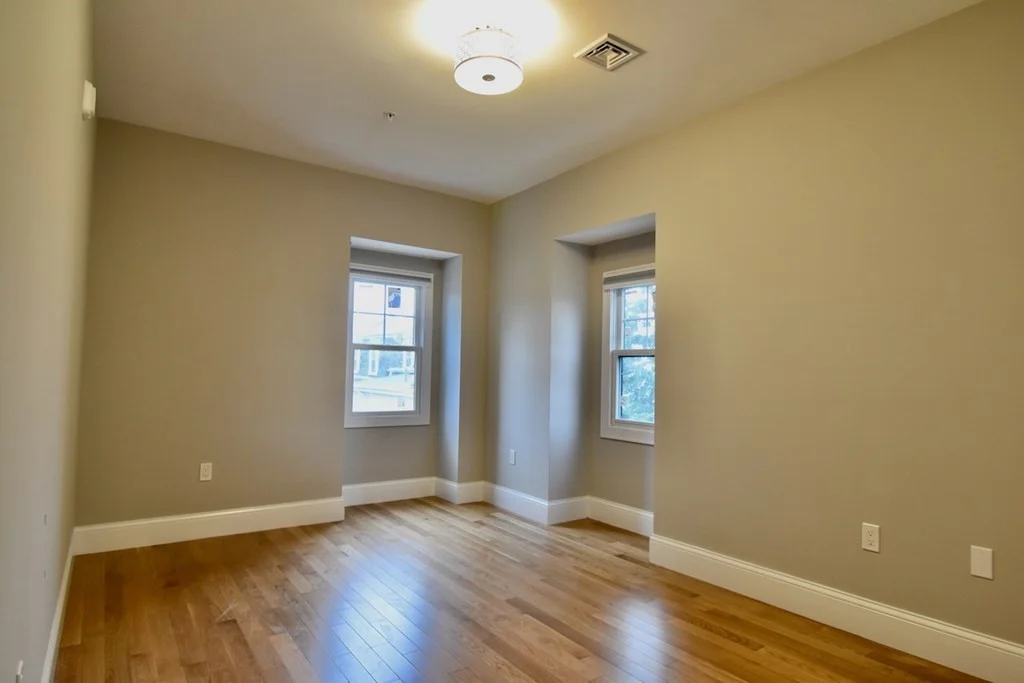 2 bed, 1 bath apartment for rent at 10 Midland St Unit 3, Dorchester — photo 16 of 25
