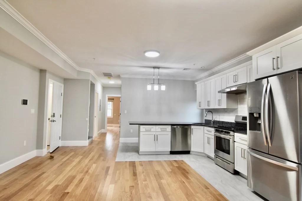 2 bed, 1 bath apartment for rent at 10 Midland St Unit 3, Dorchester — photo 2 of 25
