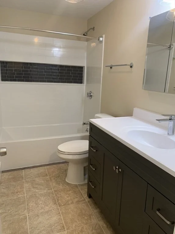 2 bed, 1 bath apartment for rent at 10 Mill St Unit X, Maynard — photo 17 of 17