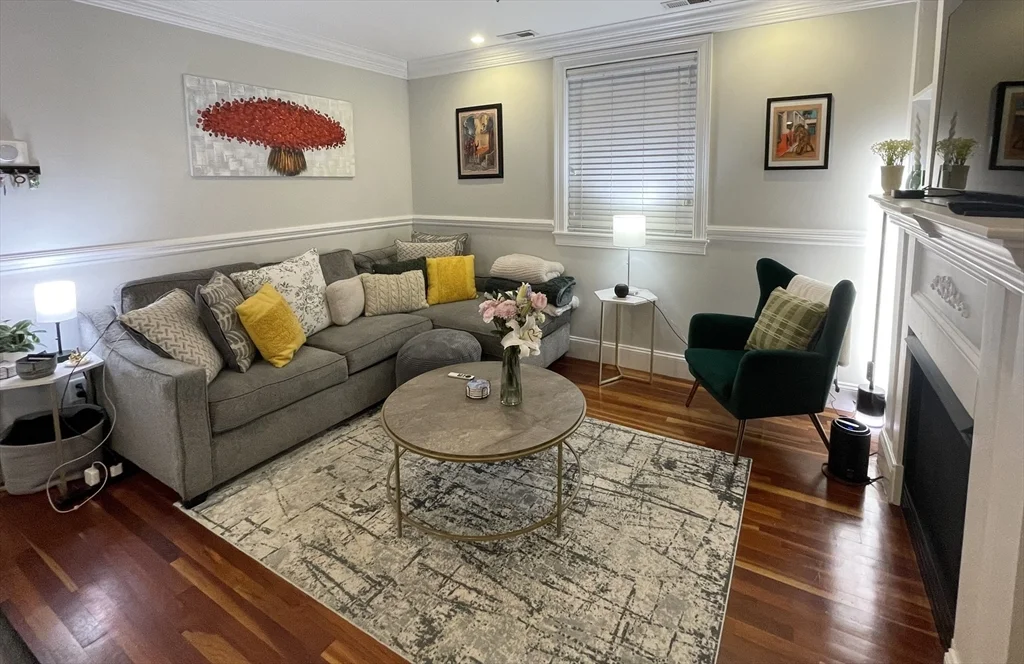 2 bed, 1 bath apartment for rent at 10 Mitchell St Unit 2, South Boston — photo 1 of 17