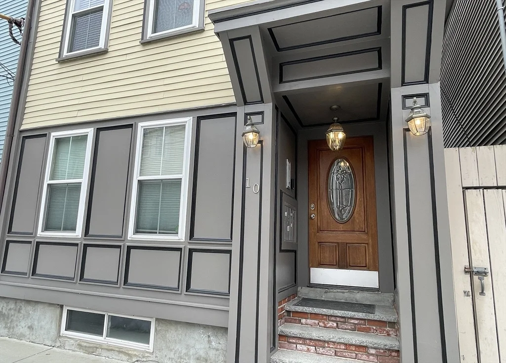 2 bed, 1 bath apartment for rent at 10 Mitchell St Unit 2, South Boston — photo 16 of 17