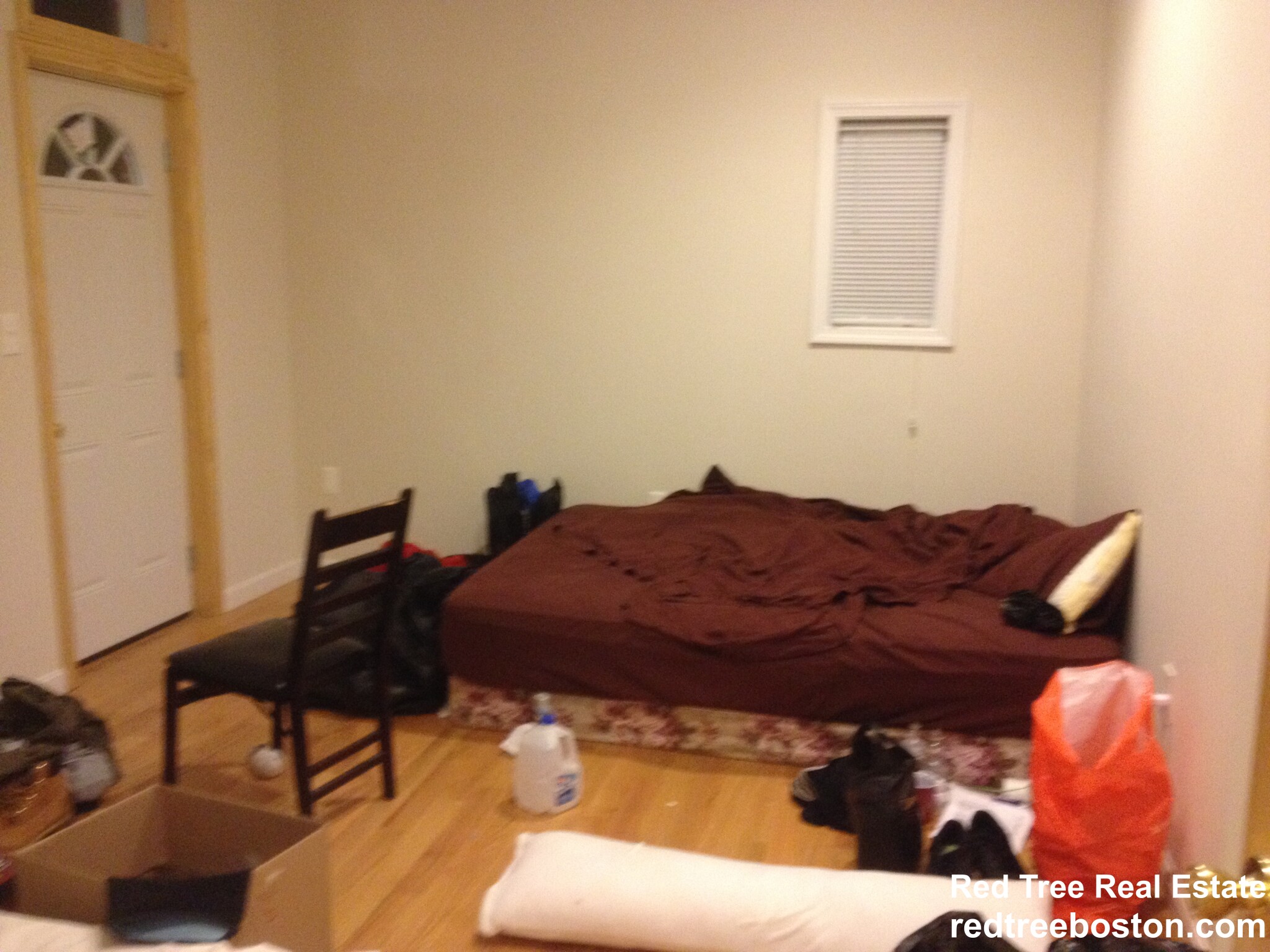 5 bed, 2 bath apartment for rent at 10 Moreland St Unit 1, Roxbury — photo 4 of 21