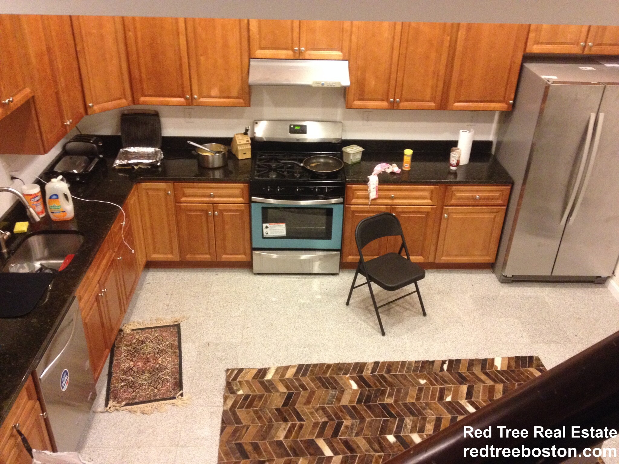 5 bed, 2 bath apartment for rent at 10 Moreland St Unit 1, Roxbury — photo 3 of 21